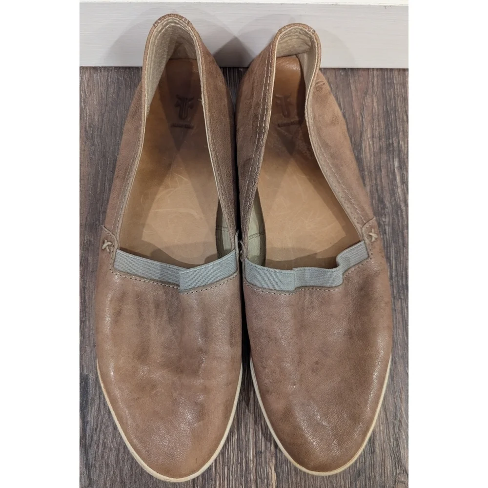Frye Melanie Taupe Leather Slip On Flats Size 8.5